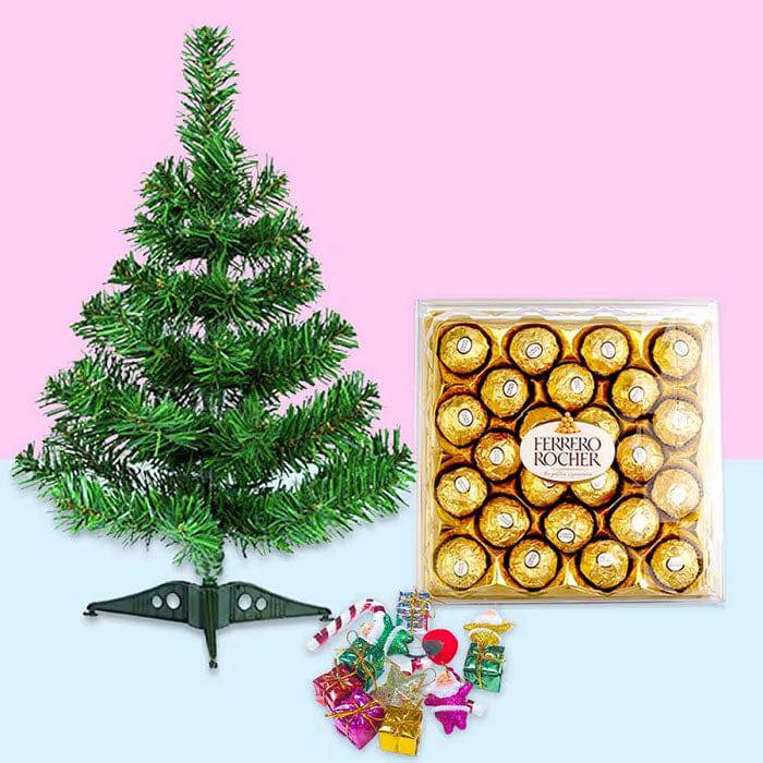 Christmas Tree With Big Ferrero - YuvaFlowers