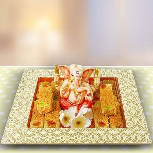 GANESHA IDOL & MILK CAKE HAMPER - YuvaFlowers