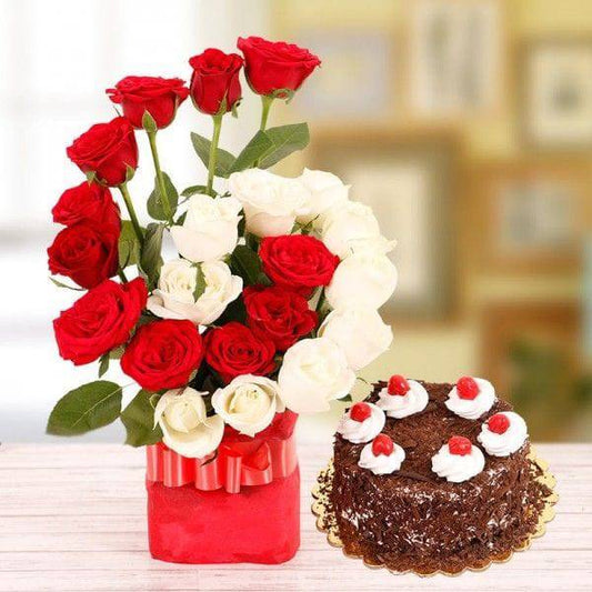 Majestic Vase n Cake - YuvaFlowers