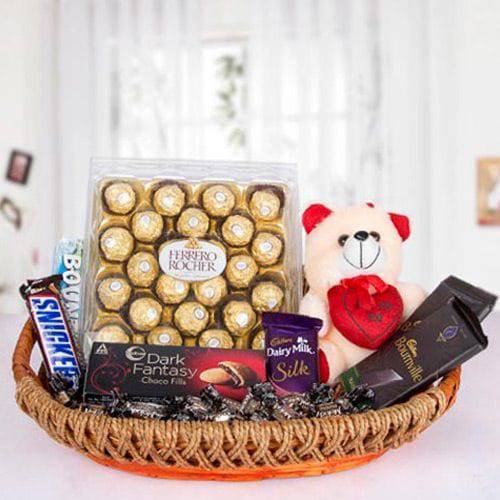 Surprise Hamper - YuvaFlowers